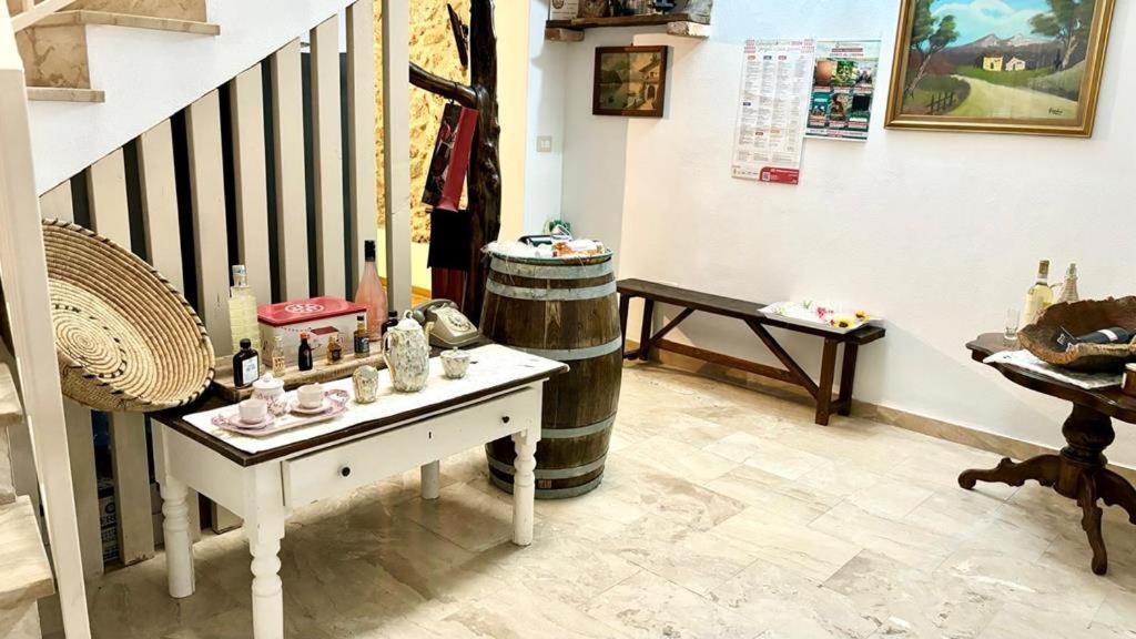 Casa Del Corso Hotel Dorgali Ngoại thất bức ảnh